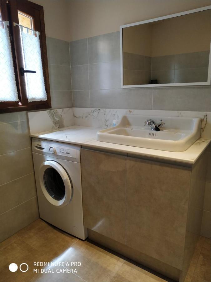 Casa Argia Apartment เอนซิโซ ภายนอก รูปภาพ